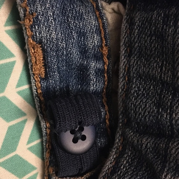 4 Toddler Old Navy Denim Skinny Jeans - Picture 8 of 9